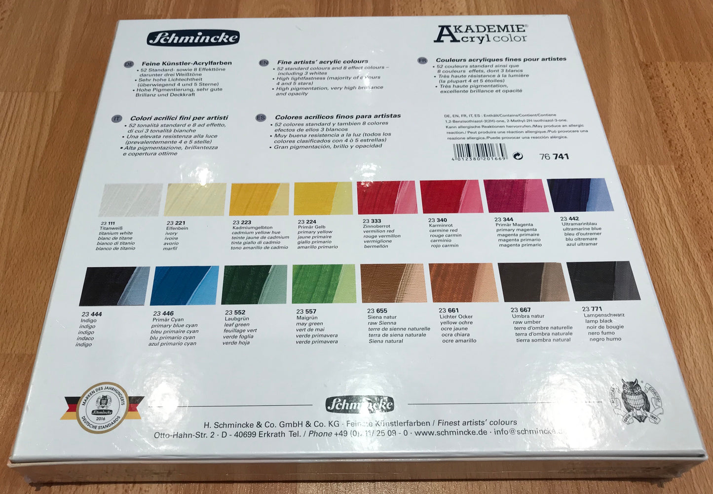 Schmincke Akademie Acryl Colour Set 16 x 60ml tubes