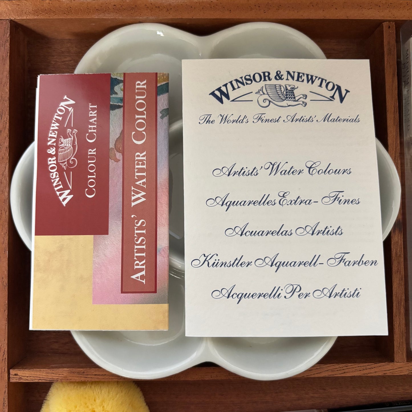 Winsor & Newton PICCADILLY Artists' Watercolour Half-pan Wooden Box