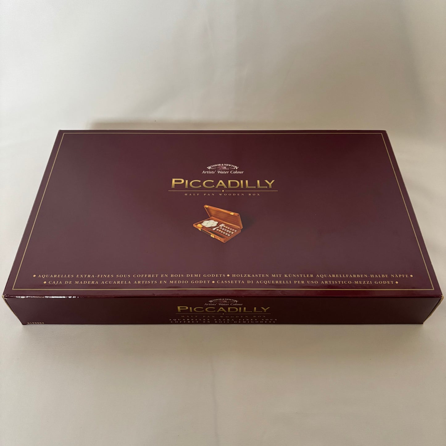 Winsor & Newton PICCADILLY Artists' Watercolour Half-pan Wooden Box