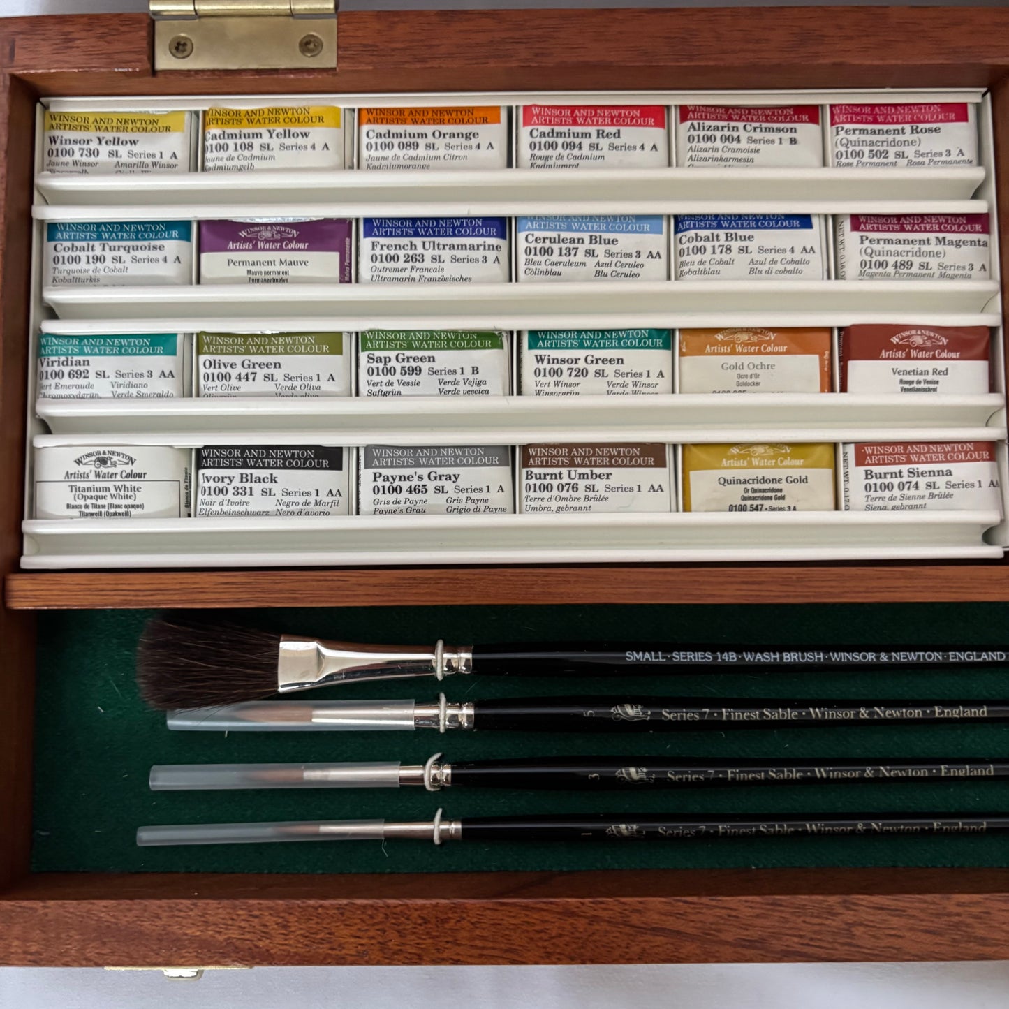 Winsor & Newton MAHOGANY Artists' Watercolours 24 Whole Pans