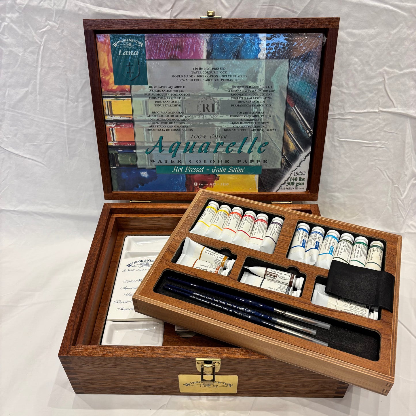 Winsor & Newton Richmond Artists' Watercolour Wooden Box (Original)