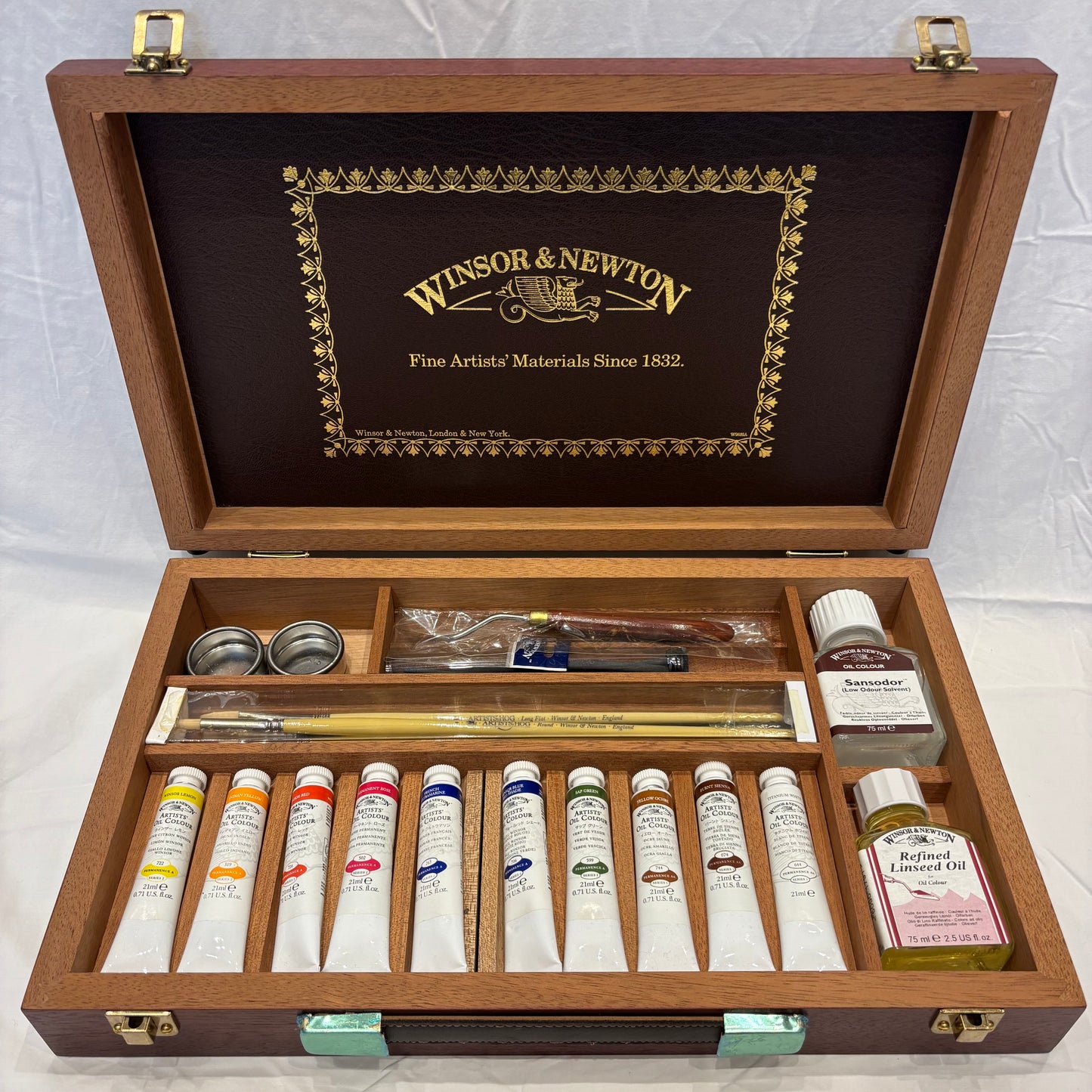 Winsor & Newton Bloomsbury Artists' Oil Colour Wooden Box (Original)