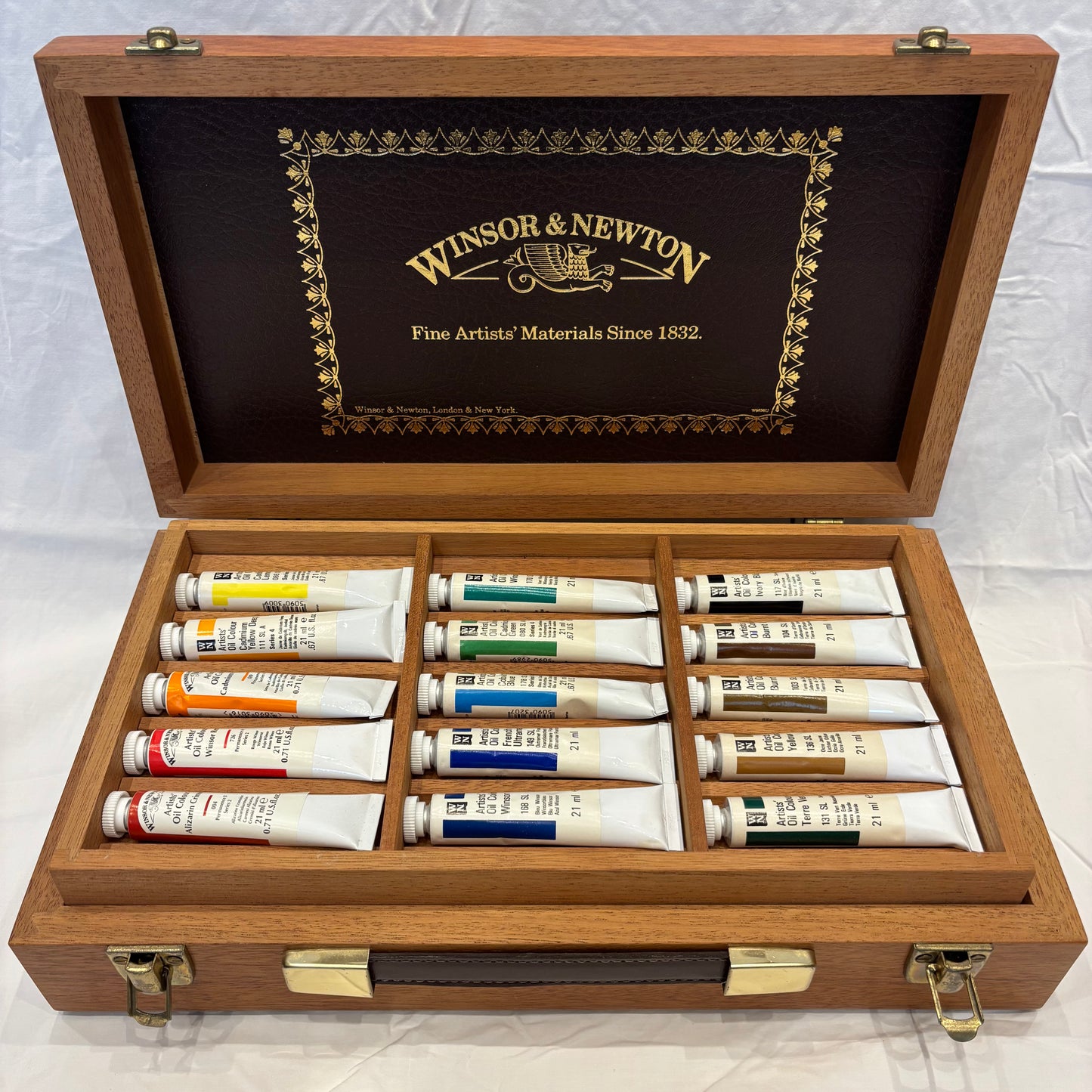 Winsor & Newton Kensington Artists' Oil Colour Box (Original)