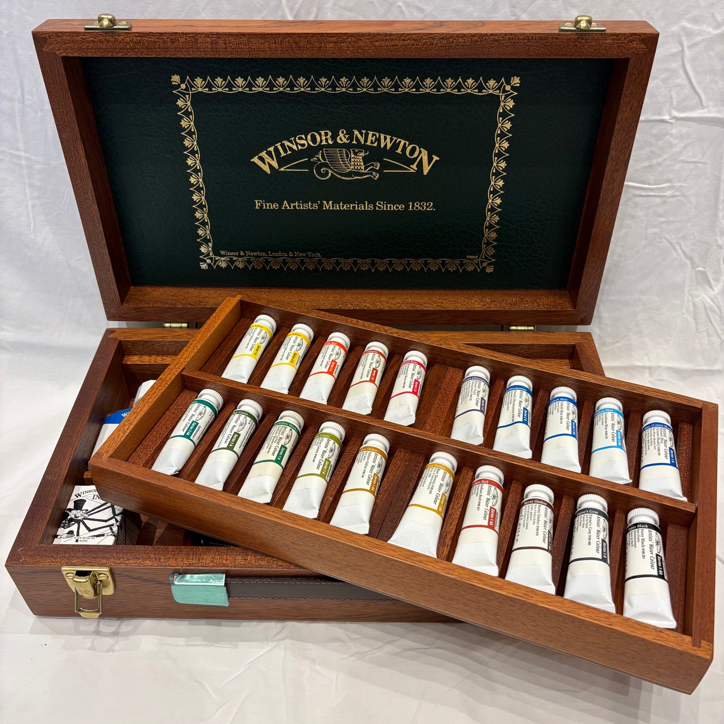 Winsor & Newton Westminster Artists' Watercolour Box (Original)